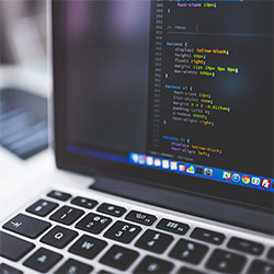 昨晚明星黑料刷到这个人那一刻，真的让人绷不住，看懂的人都开始沉默